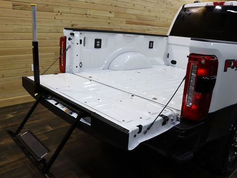 Used 2025 Ford F250 King Ranch image 40