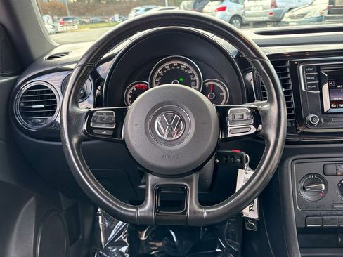 Used 2019 Volkswagen Beetle 2.0T S image 25