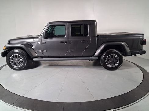 Used 2020 Jeep Gladiator Overland AWD/4WD image 7