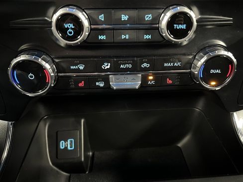 Used 2023 Ford F150 XLT w/ Equipment Group 302A High image 46