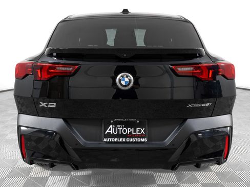 Used 2026 BMW X2 xDrive28i AWD/4WD image 6