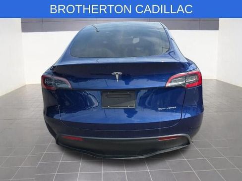 Used 2025 Tesla Model Y Long Range AWD/4WD image 9