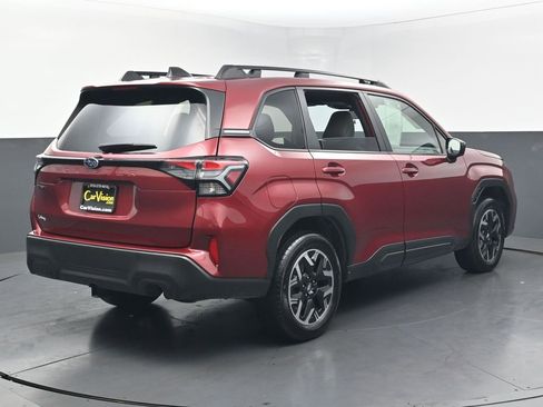 Used 2025 Subaru Forester Premium w/ Convenience Package #1 AWD/4WD image 5