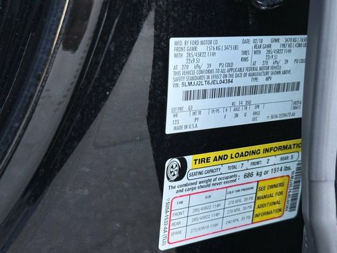 Used 2018 Lincoln Navigator Reserve AWD/4WD image 41