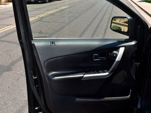 Used 2011 Ford Edge Limited w/ 302A Rapid Spec Order Code image 10