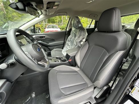 New 2025 Subaru Impreza 2.0i image 11