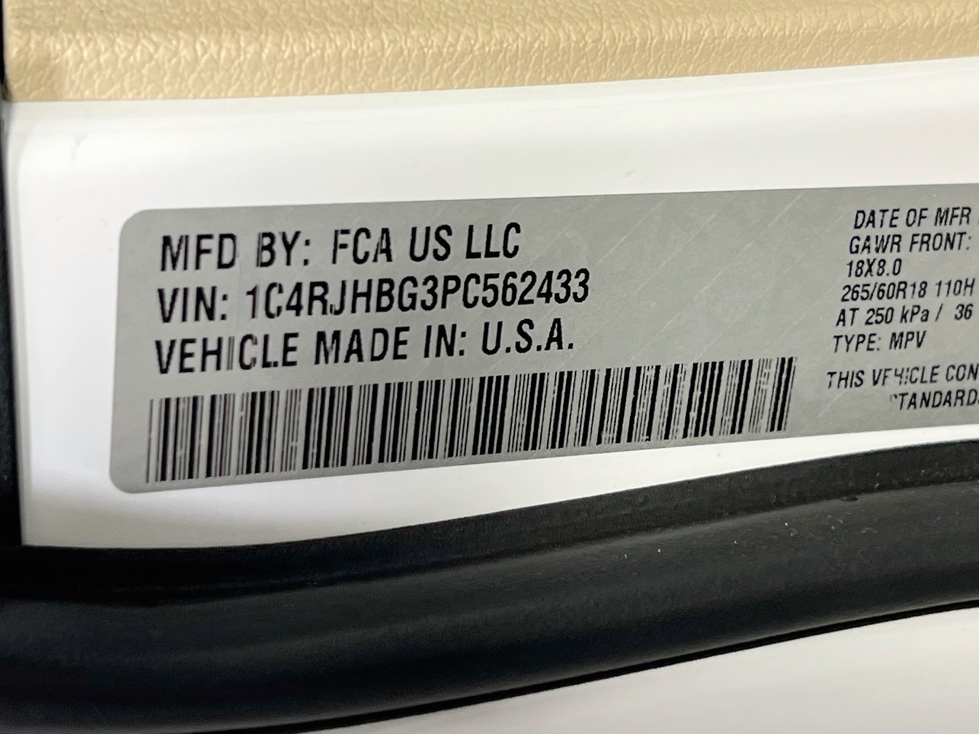 Used 2023 Jeep Grand Cherokee Limited w/ Trailer Tow Prep Group (B) AWD/4WD image 31