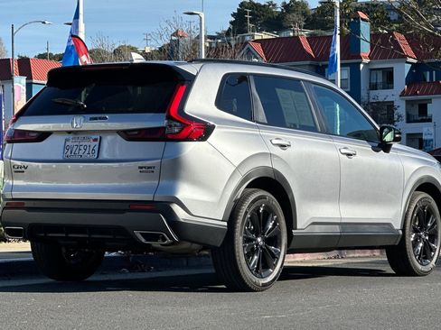 Used 2026 Honda CR-V Sport Touring image 3