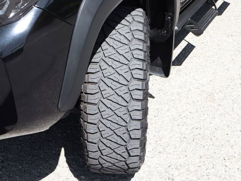 Used 2019 Toyota Tacoma TRD Pro AWD/4WD image 51