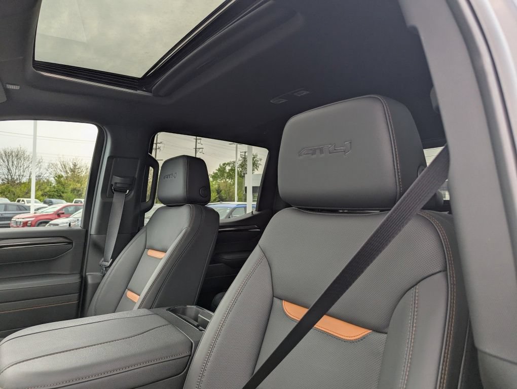 New 2026 GMC Sierra 1500 AT4 w/ AT4 Premium Package AWD/4WD image 6