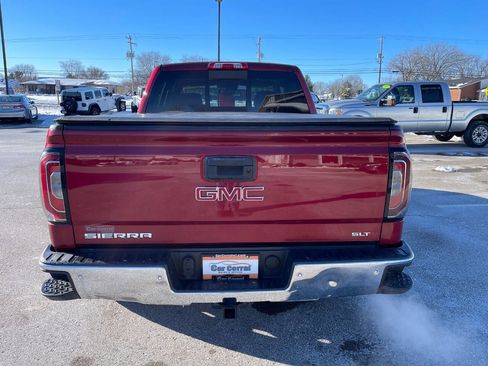 Used 2018 GMC Sierra 1500 SLT image 4