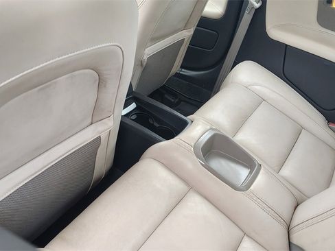 Used 2013 Volvo C70 T5 w/ Climate Pkg image 27