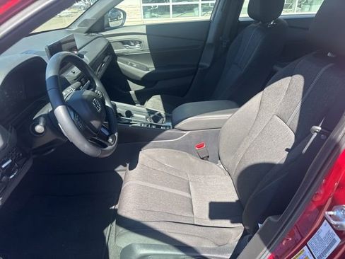 Used 2024 Honda Accord Sport image 20