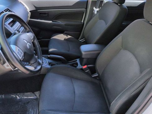 Used 2012 Mitsubishi Outlander Sport ES image 17