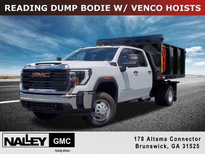 New 2025 GMC Sierra 3500 Pro w/ Convenience Package
