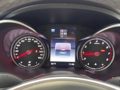 Used 2015 Mercedes-Benz C 300 Sedan w/ Sport Package image 27