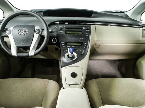 Used 2010 Toyota Prius Two image 17