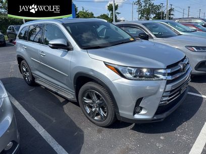 Used 2018 Toyota Highlander Limited Platinum
