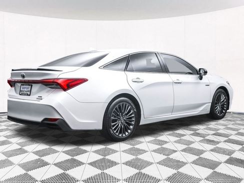 Used 2019 Toyota Avalon XSE w/ Carpet Mat Package image 13