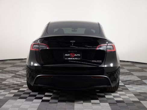 Used 2023 Tesla Model Y Performance AWD/4WD image 6