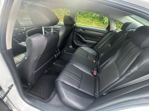 Used 2022 Honda Accord EX-L image 12