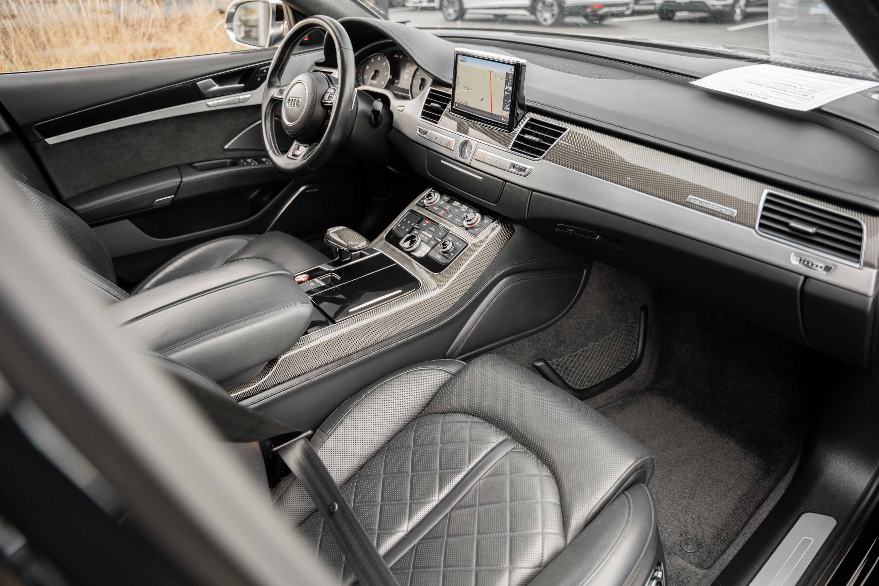 Used 2014 Audi S8 AWD/4WD image 14