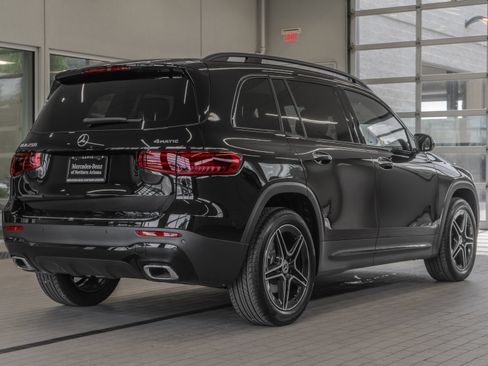 New 2026 Mercedes-Benz GLB 250 4MATIC image 29