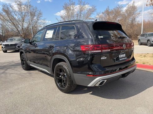New 2026 Volkswagen Atlas Peak Edition AWD/4WD image 5