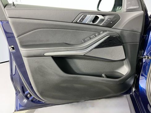 Used 2025 BMW X5 xDrive40i AWD/4WD image 28