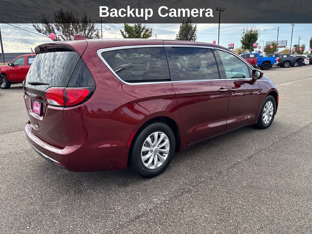 Used 2019 Chrysler Pacifica Touring Plus FWD image 6