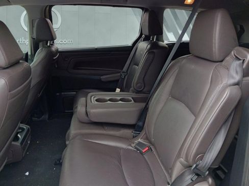 Used 2018 Honda Odyssey Elite image 11