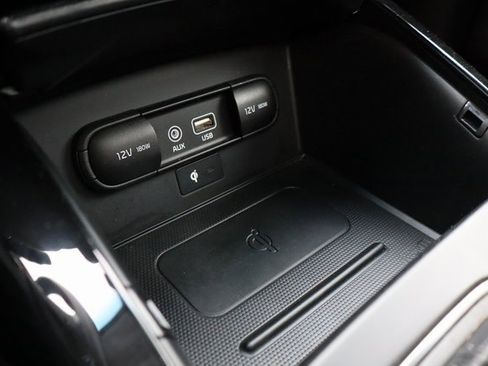 Used 2020 Kia Sorento SX image 25