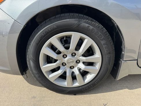 Used 2017 Nissan Altima 2.5 S w/ Power Driver Seat Package image 18