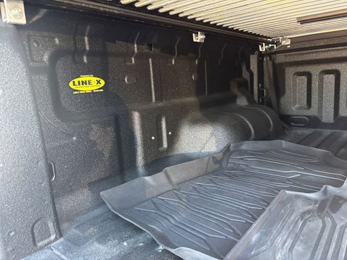 Used 2020 Ford Ranger Lariat w/ Equipment Group 501A Mid image 11