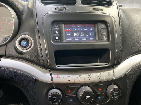 Used 2012 Dodge Journey SXT w/ Popular Equipment Group FWD image 19