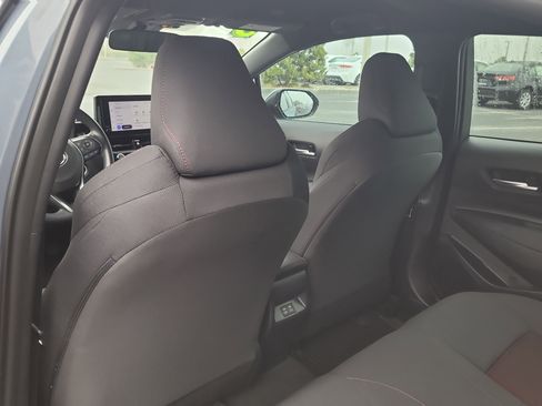 Used 2023 Toyota Corolla SE image 12