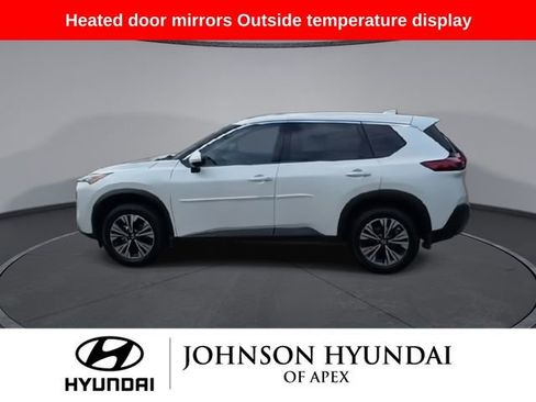 Used 2021 Nissan Rogue SV image 5