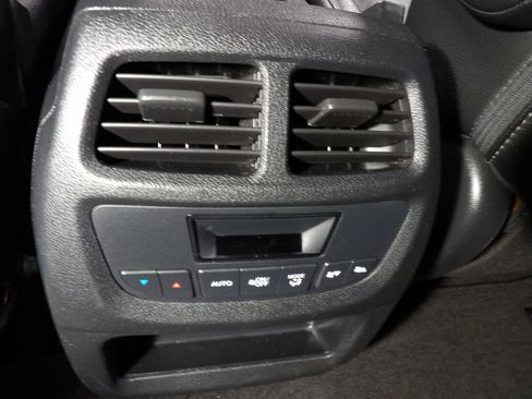 Used 2018 Honda Pilot EX-L image 18