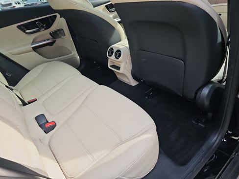 Certified 2026 Mercedes-Benz GLC 300 image 11