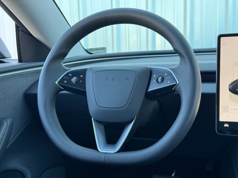 Used 2024 Tesla Model 3 Long Range image 18
