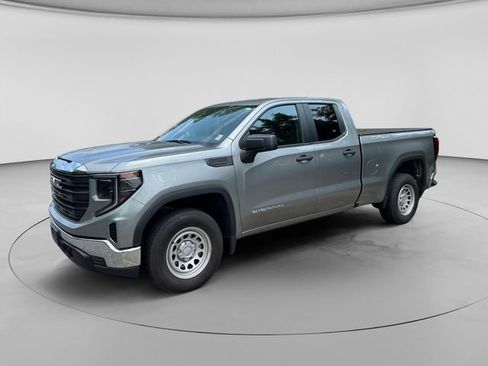 Used 2023 GMC Sierra 1500 Pro w/ Pro Value Package AWD/4WD image 2