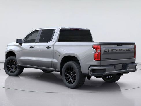New 2026 Chevrolet Silverado 1500 Custom w/ LPO, Dark Essentials Package RWD image 3