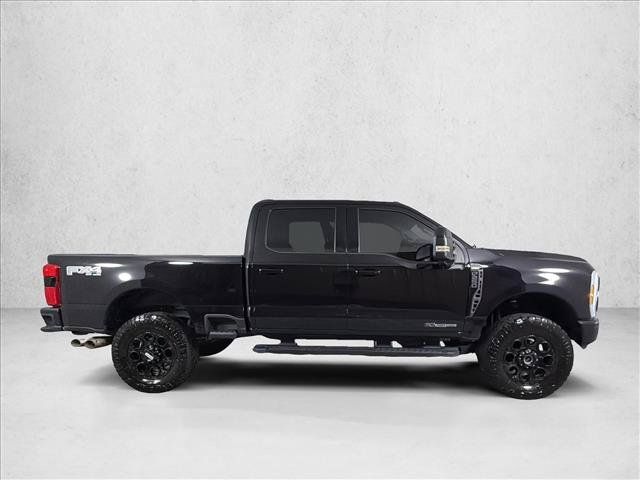 Used 2025 Ford F250 Lariat w/ Lariat Ultimate Package AWD/4WD image 4