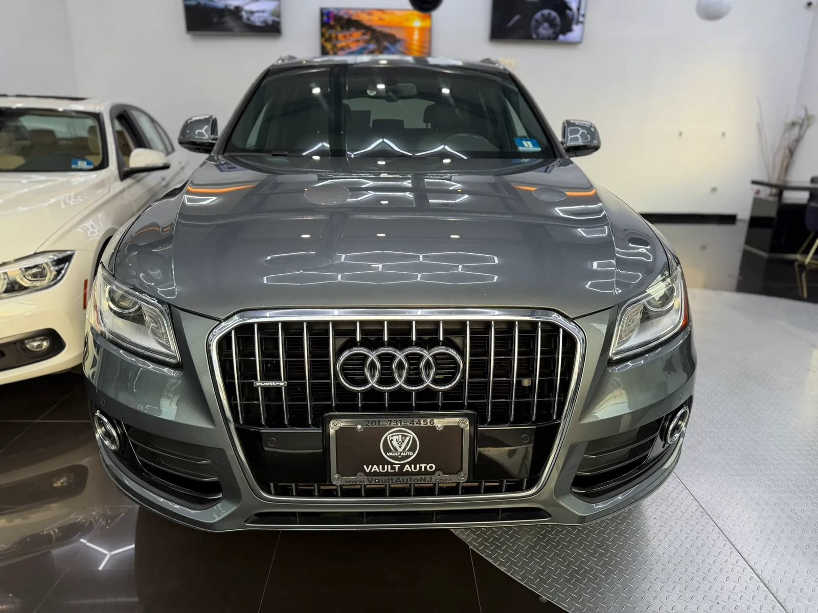 Used 2016 Audi Q5 2.0T Premium Plus w/ Technology Package AWD/4WD image 1