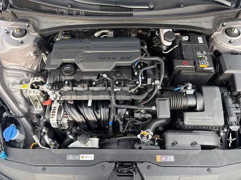 Used 2023 Hyundai Elantra SEL image 28