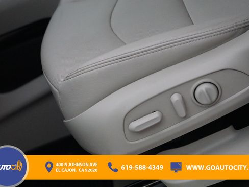 Used 2018 GMC Terrain Denali w/ Driver Alert Package II image 18