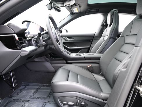 Certified 2025 Porsche Taycan image 36