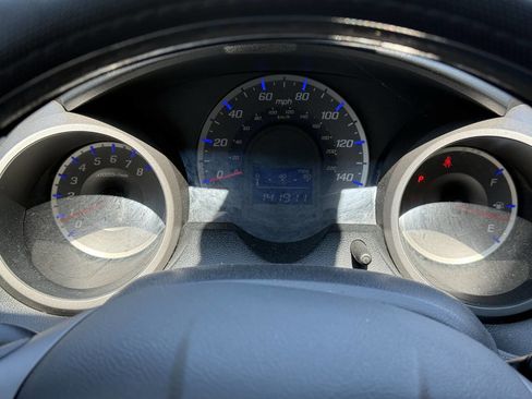 Used 2009 Honda Fit image 12