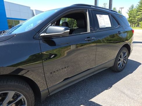 Used 2022 Chevrolet Equinox RS w/ RS Leather Package AWD/4WD image 36