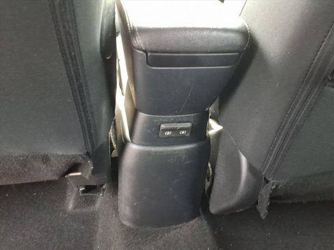 Used 2020 Nissan Kicks SV FWD image 28